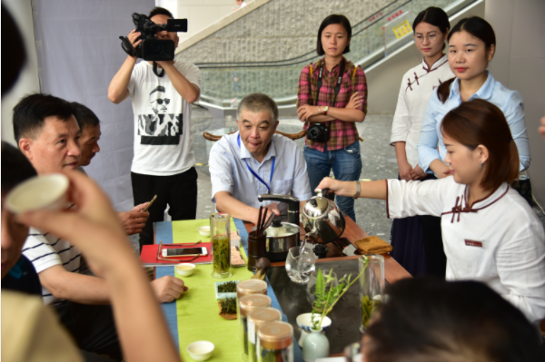 1504863937366082.png 圖片1.png