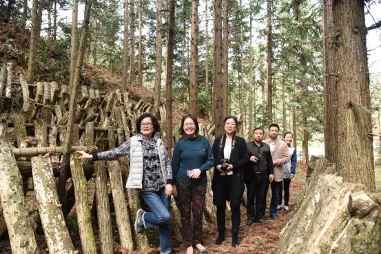 長石紅一行到六百里桃源基地參觀.jpg 長石紅一行到六百里桃源基地參觀.jpg