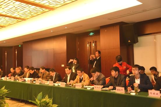 首個高山茶葉物聯(lián)網(wǎng)應(yīng)用系統(tǒng)在黃山誕生.jpg 首個高山茶葉物聯(lián)網(wǎng)應(yīng)用系統(tǒng)在黃山誕生.jpg