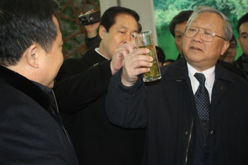 關(guān)注六百里茶業(yè)猴魁茶產(chǎn)品.jpg 關(guān)注六百里茶業(yè)猴魁茶產(chǎn)品.jpg