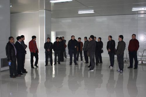 經(jīng)銷商大會.jpg 經(jīng)銷商大會.jpg